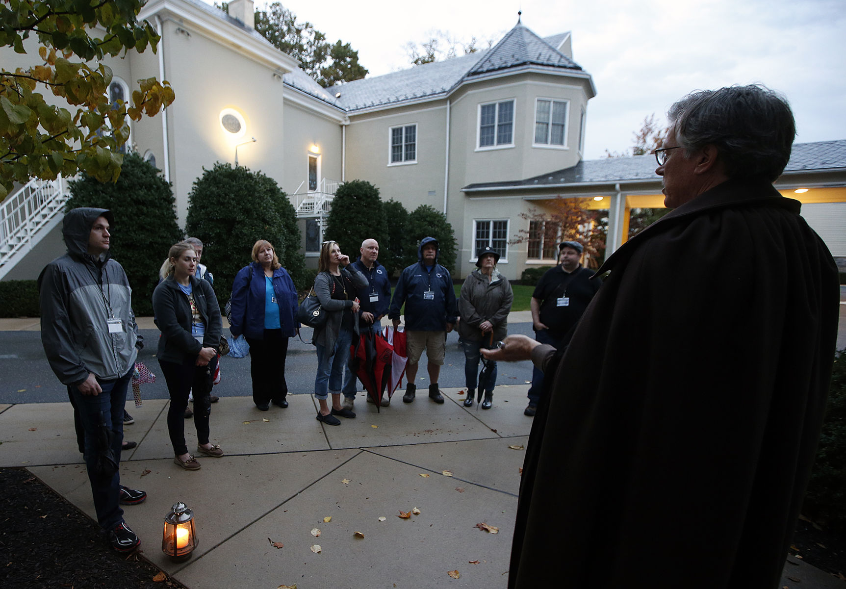lititz ghost tour